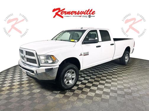 2017 RAM 2500 Tradesman Crew Cab 4x4 8' Box
