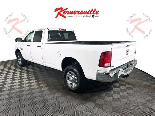 2017 RAM 2500 Tradesman Crew Cab 4x4 8' Box