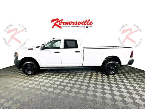 2026 RAM 2500 Tradesman Crew Cab 4x4 8' Box