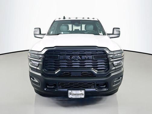 2026 RAM 2500 Tradesman Crew Cab 4x4 8' Box