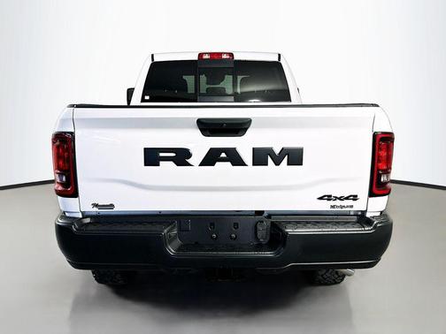 Bright White Clearcoat 2026 RAM 2500 Warlock Crew Cab 4x4 6'4' Box