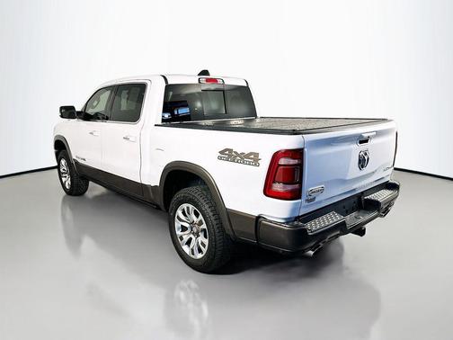 Ivory White Tri-Coat Pearlcoat 2021 RAM 1500 Longhorn