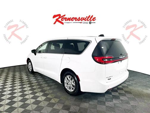 2026 Chrysler Pacifica L