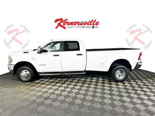 2024 RAM 3500 Big Horn Crew Cab 4x4 8' Box