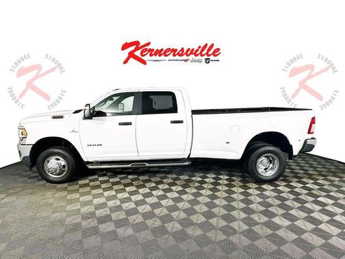 2024 RAM 3500 Big Horn Crew Cab 4x4 8' Box