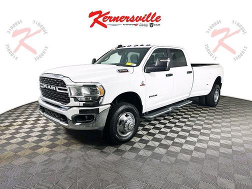 2024 RAM 3500 Big Horn Crew Cab 4x4 8' Box