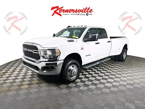 2024 RAM 3500 Big Horn Crew Cab 4x4 8' Box