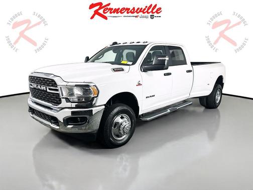 2024 RAM 3500 Big Horn Crew Cab 4x4 8' Box