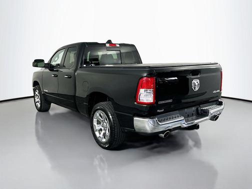 Diamond Black Crystal Pearlcoat 2019 RAM 1500 Big Horn