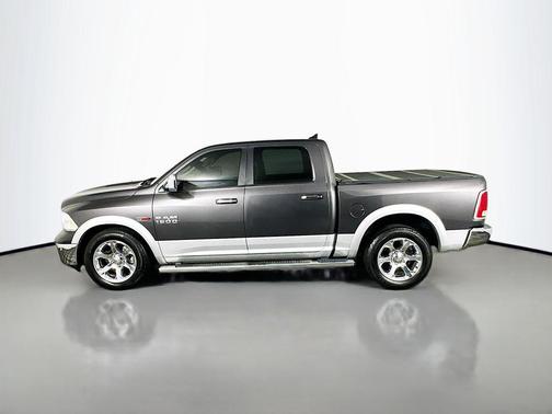 Granite Crystal Metallic Clearcoat 2015 RAM 1500 Laramie