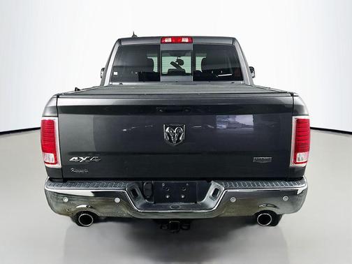 Granite Crystal Metallic Clearcoat 2015 RAM 1500 Laramie