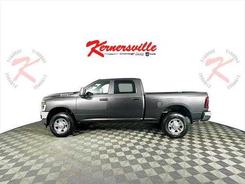 2025 RAM 2500 Tradesman Crew Cab 4x4 6'4' Box