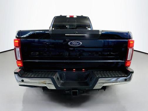Blue Metallic 2022 Ford F-350 Lariat