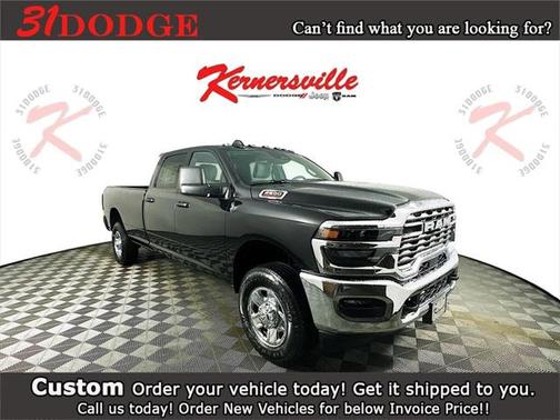 2025 RAM 2500 Tradesman Crew Cab 4x4 8' Box