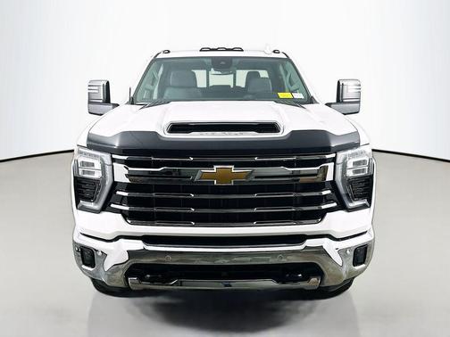 Summit White 2024 Chevrolet Silverado 3500 LTZ