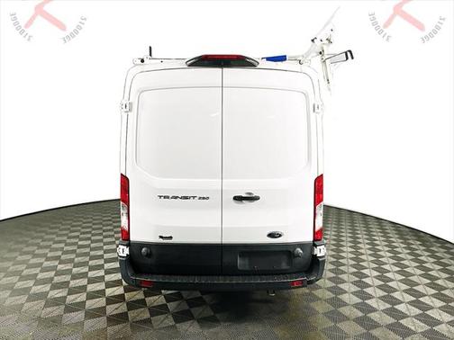2020 Ford Transit-250 Base