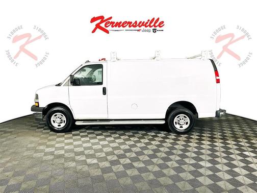 2022 Chevrolet Express 2500 RWD 2500 Regular Wheelbase WT