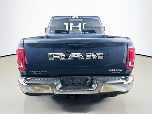 2026 RAM 2500 Limited Crew Cab 4x4 6'4' Box