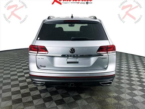 2023 Volkswagen Atlas 3.6L SE w/Technology