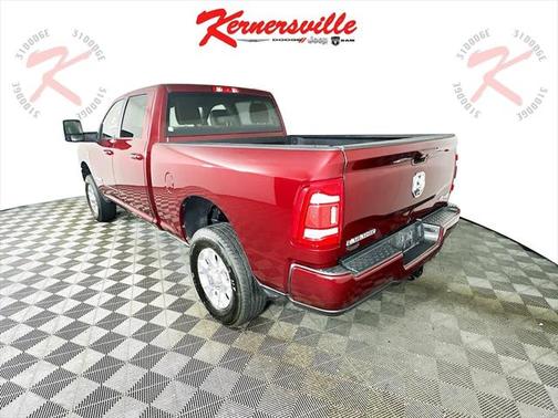 2023 RAM 3500 Laramie Crew Cab 4x4 6'4' Box