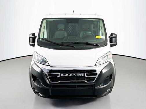 Bright White Clearcoat 2025 RAM ProMaster 2500 Tradesman