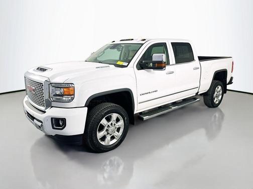 Summit White 2017 GMC Sierra 2500 Denali