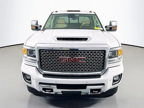 Summit White 2017 GMC Sierra 2500 Denali