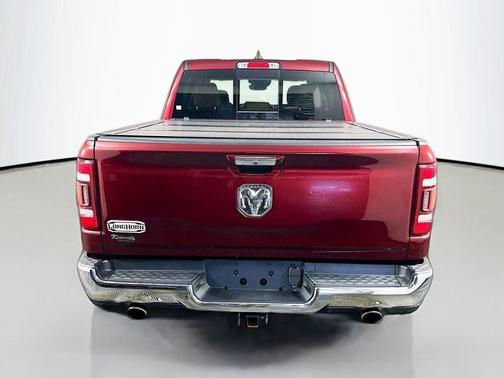 Delmonico Red Pearlcoat 2019 RAM 1500 Longhorn