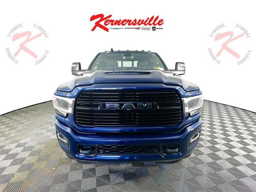2023 RAM 3500 Laramie Crew Cab 4x4 8' Box