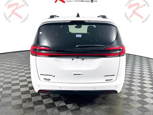 2026 Chrysler Pacifica Limited