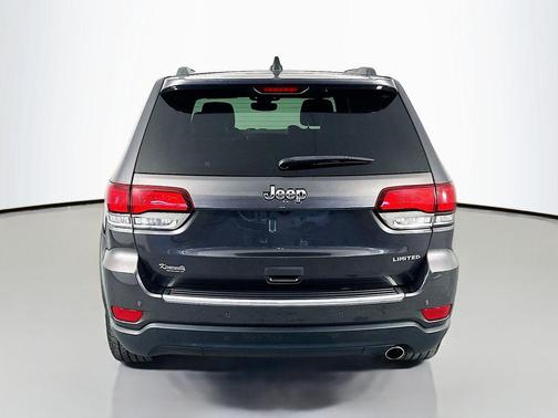 Granite Crystal Metallic Clearcoat 2020 Jeep Grand Cherokee Limited