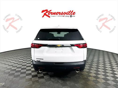 2022 Chevrolet Traverse LS