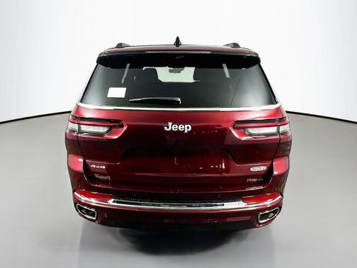 Velvet Red Pearlcoat 2025 Jeep Grand Cherokee L Overland