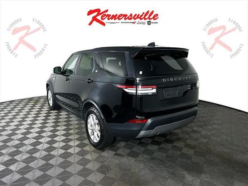 2020 Land Rover Discovery SE