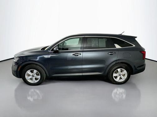 Gravity Grey 2023 Kia Sorento LX