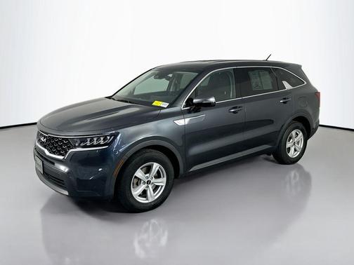 Gravity Grey 2023 Kia Sorento LX