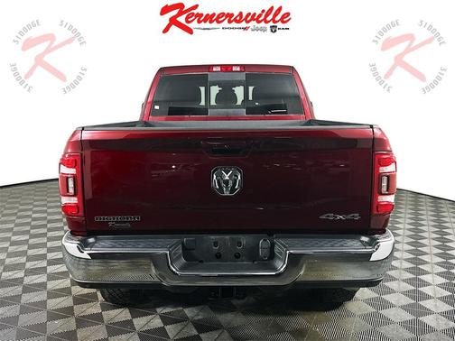 2022 RAM 2500 Big Horn Mega Cab 4x4 6'4'' Box