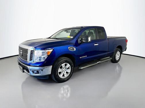 Deep Blue Pearl 2017 Nissan Titan SV