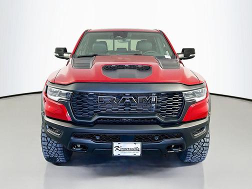 Molten Red Pearlcoat 2026 RAM 1500 RHO Crew Cab 4x4 5'7' Box