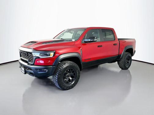 Molten Red Pearlcoat 2026 RAM 1500 RHO Crew Cab 4x4 5'7' Box