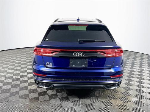 2023 Audi Q8 55 Prestige