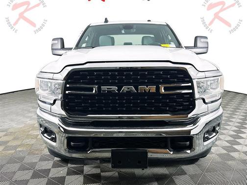2023 RAM 2500 Big Horn Crew Cab 4x4 8' Box