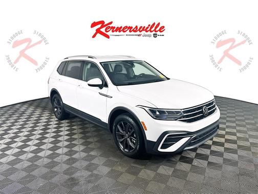 2024 Volkswagen Tiguan 2.0T SE 4MOTION
