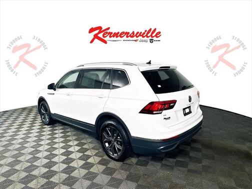 2024 Volkswagen Tiguan 2.0T SE 4MOTION