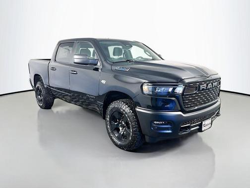 2026 RAM 1500 Warlock Crew Cab 4x4 5'7' Box