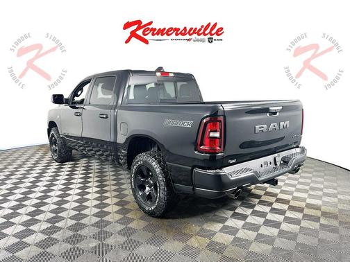 2026 RAM 1500 Warlock Crew Cab 4x4 5'7' Box