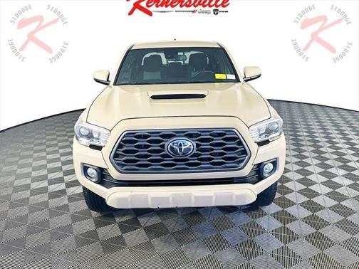 2020 Toyota Tacoma TRD Sport