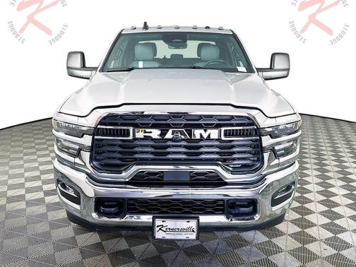 2026 RAM 3500 Tradesman Crew Cab 4x4 8' Box