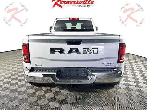 2026 RAM 3500 Tradesman Crew Cab 4x4 8' Box