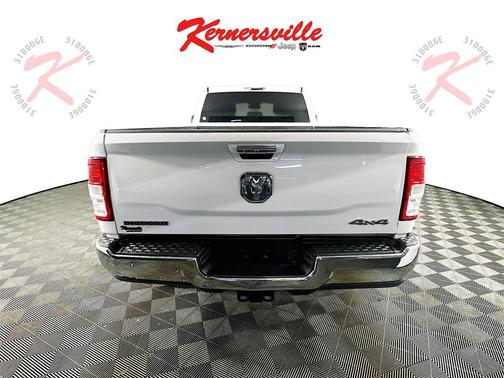 2019 RAM 2500 Big Horn Crew Cab 4x4 8' Box